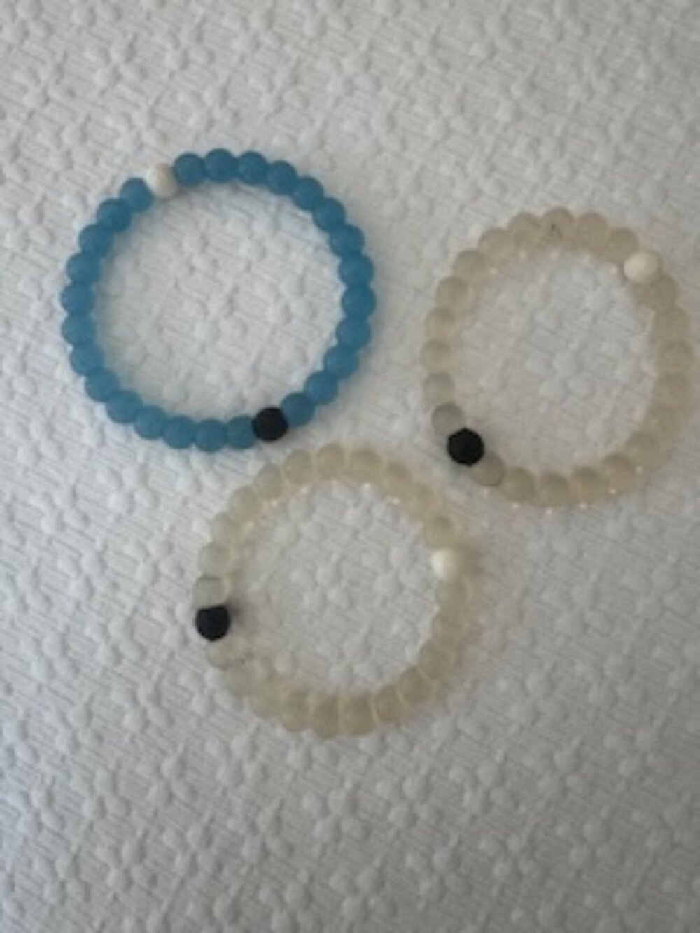 Lot of 3 Lokai Beaded Bracelets – Blue & Clear Transparent Set